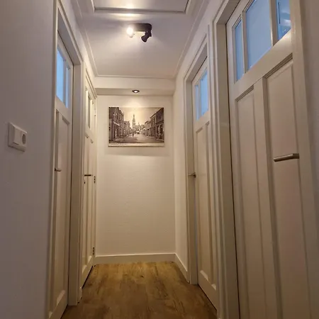 Gerenoveerde Jaren 1930 Woning In Hartje Σπίτι διακοπών *