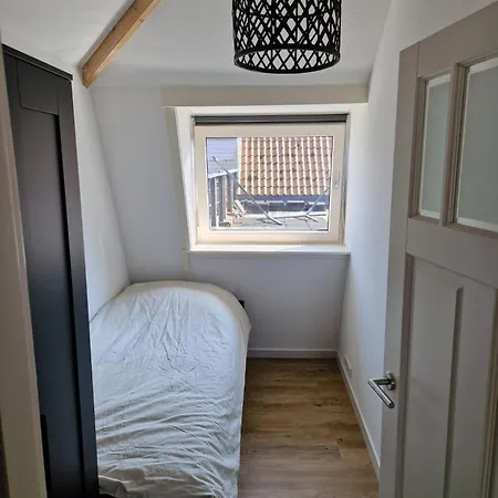Gerenoveerde Jaren 1930 Woning In Hartje * Medemblik