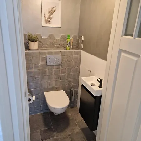 Gerenoveerde Jaren 1930 Woning In Hartje Σπίτι διακοπών *